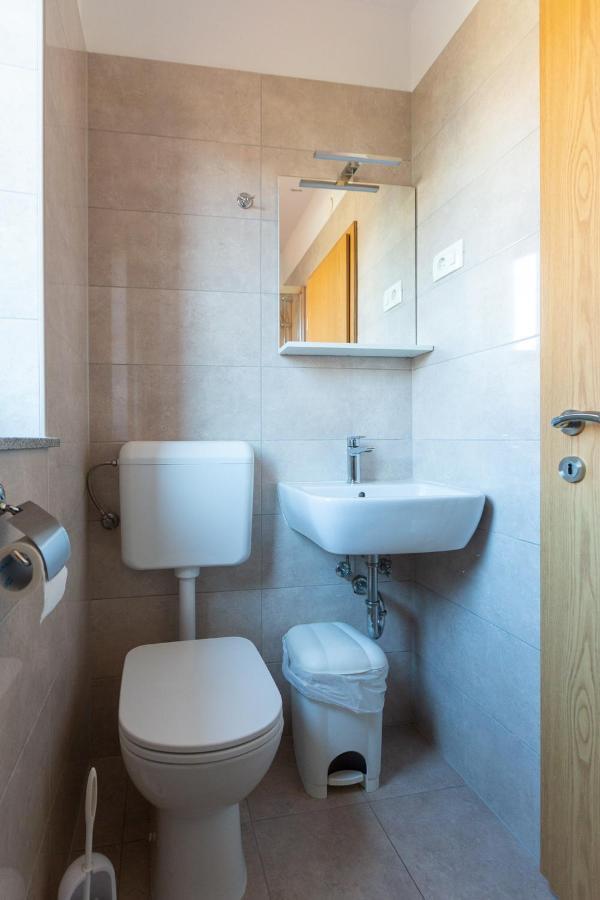 Apartments And Rooms Jeselnik Portoroz Exterior photo